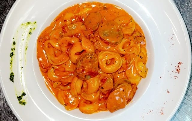 Kids' Tortellini Alla Panna.