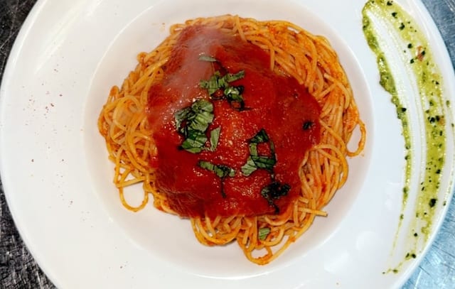 Kids' Spaghetti with Marinara.