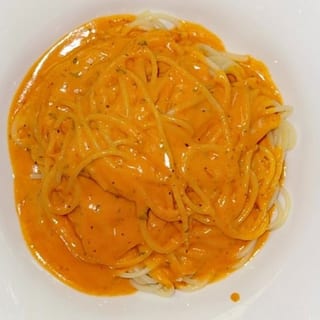 Spaghetti with Pink Sauce